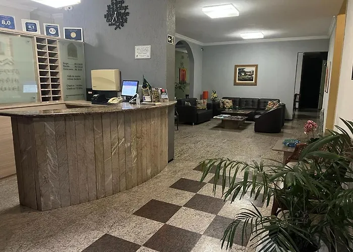 Aldeota Praia Hotel